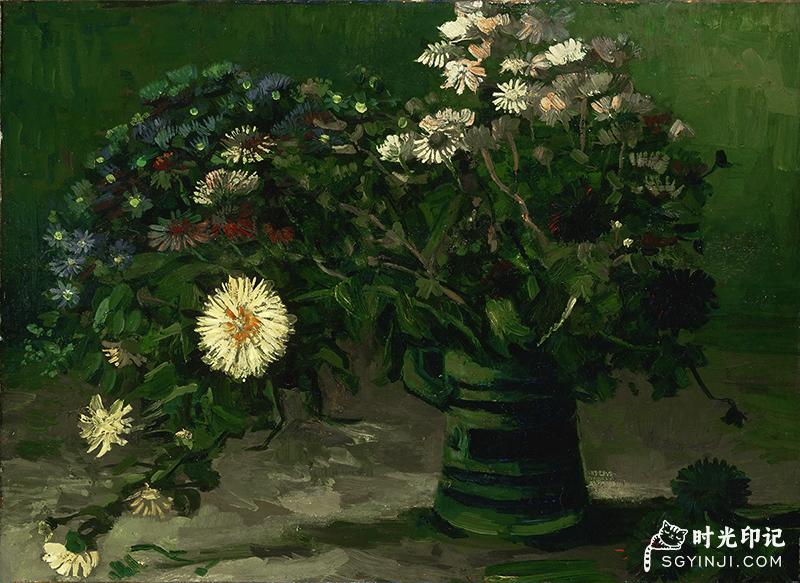 Vase-with-Daisies.jpg